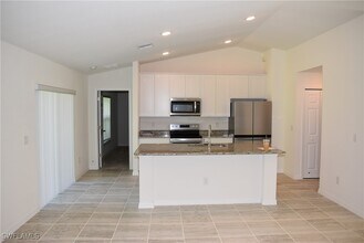 Building Photo - 4360 Longwell Ln