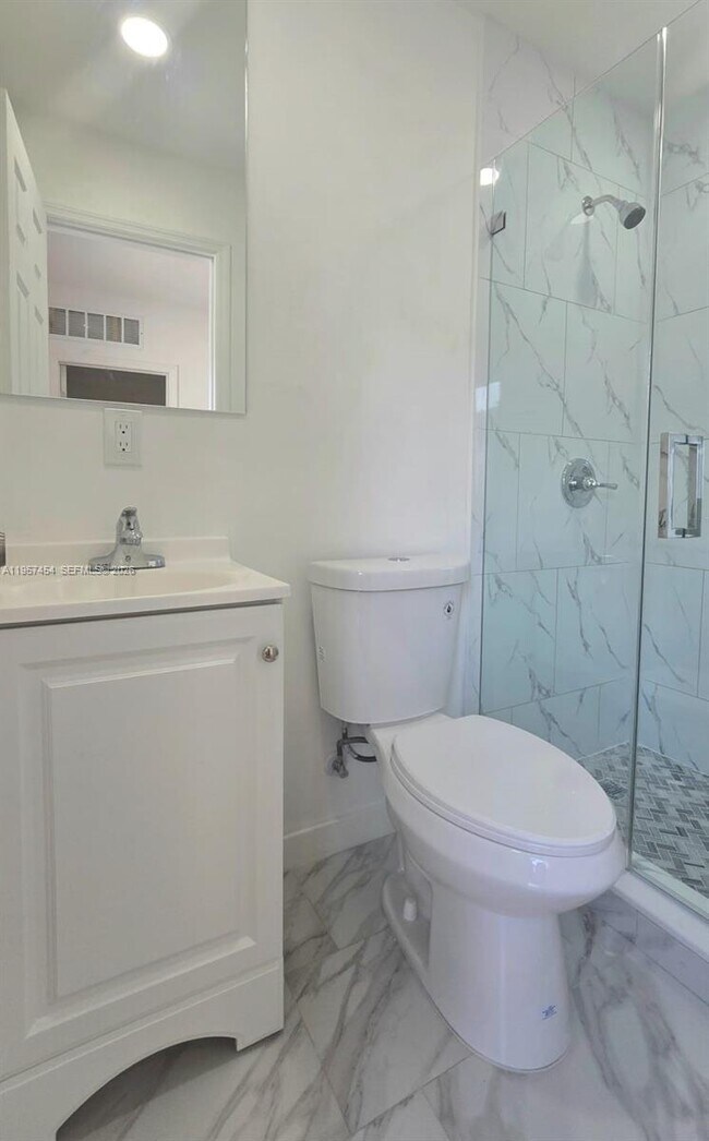 Building Photo - 19733 SW 119th Ct