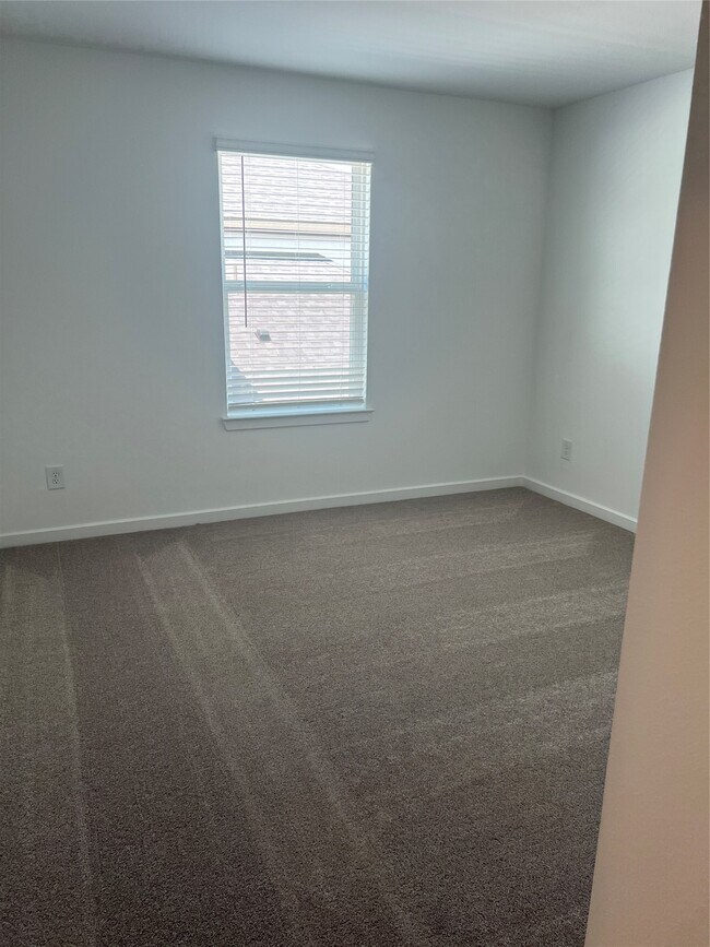 Building Photo - 22111 Strathfield Cir