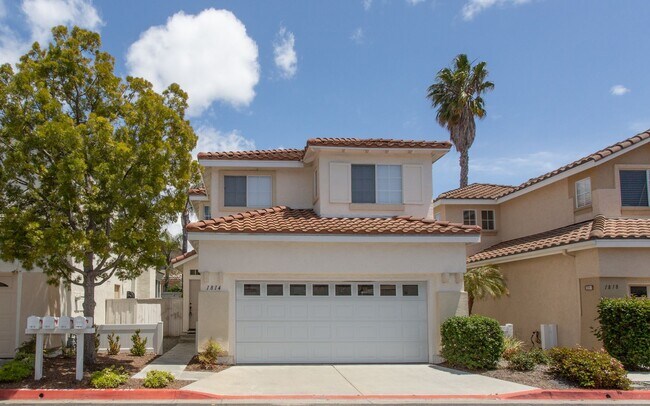 Primary Photo - Spacious Home within the Legends Community...