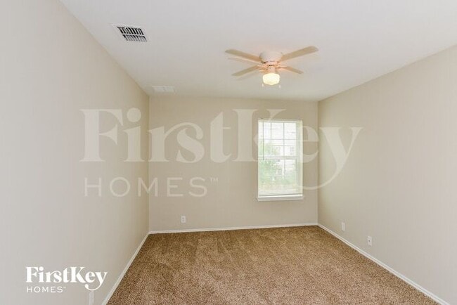Building Photo - 13701 Laramie Hill