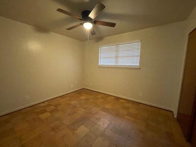 Building Photo - Anderson Island Remodeled Beauty! Hurry Wont Last Long!