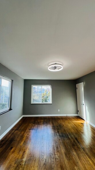 Building Photo - 3938 Hazel Ave