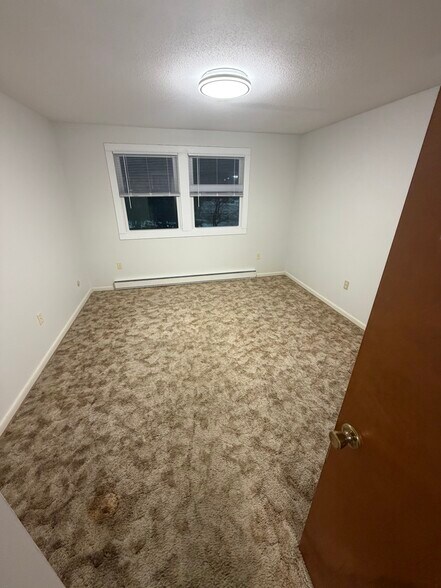 Building Photo - 4294 Candlelight Ln