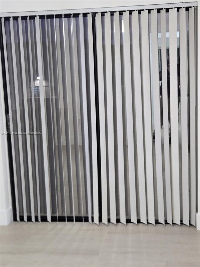 Building Photo - 2287 W 53rd Pl