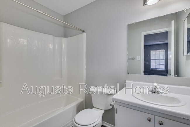 Building Photo - 2515 Center West Parkway - 10L