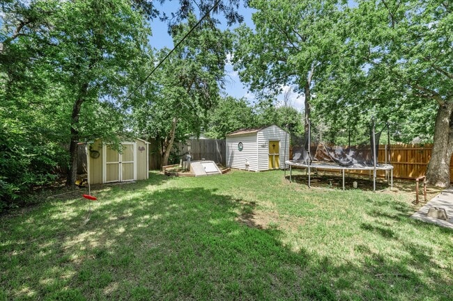Building Photo - 2117 NW 29th St