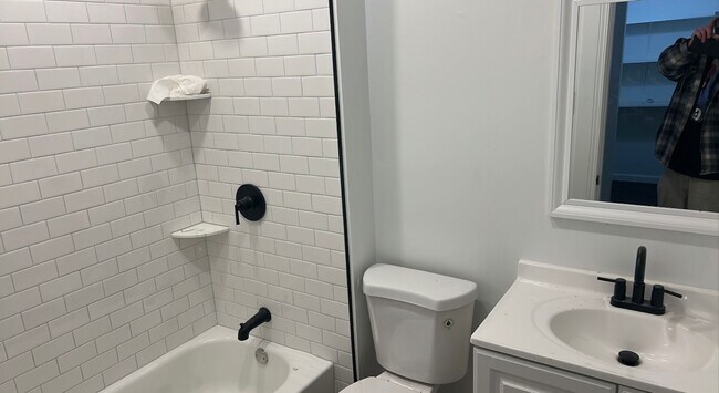 Building Photo - 1617 Westwood Ave