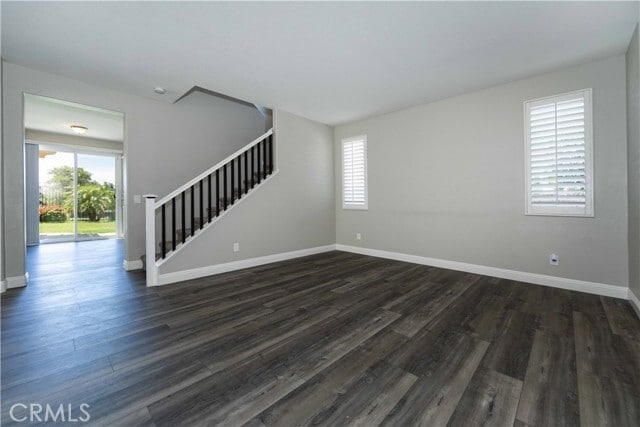 Building Photo - 33117 Eagle Point Dr