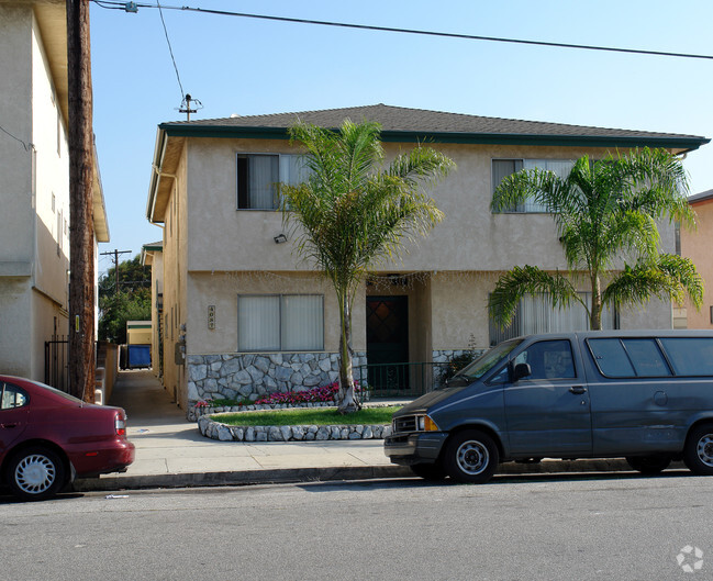 Building Photo - 4087 W 142nd St