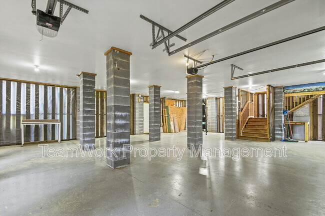 Building Photo - 1485 Menhaden Ln