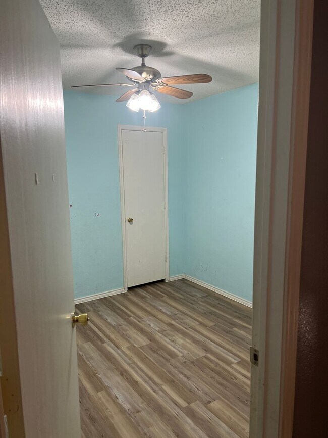 Building Photo - 1004 Wintercreek Dr