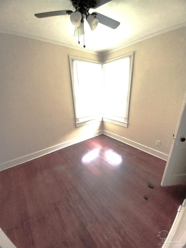 Building Photo - 1120 S Old Corry Field Rd