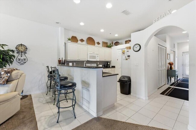 Building Photo - 102 NATURES Way