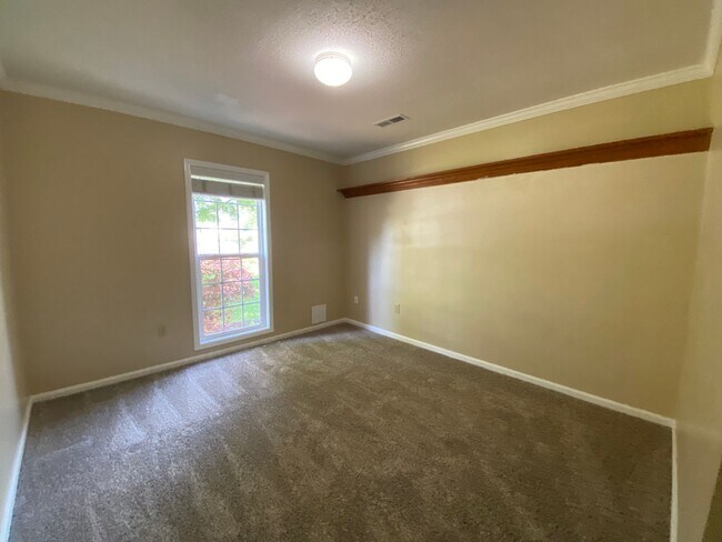 Building Photo - 4310 Oneal Place