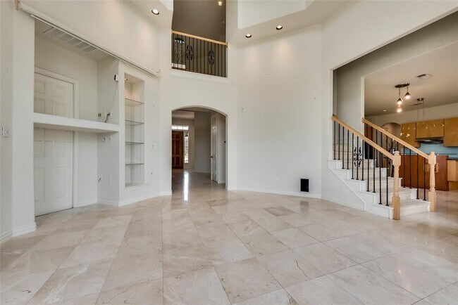 Building Photo - 1271 Carl Dr