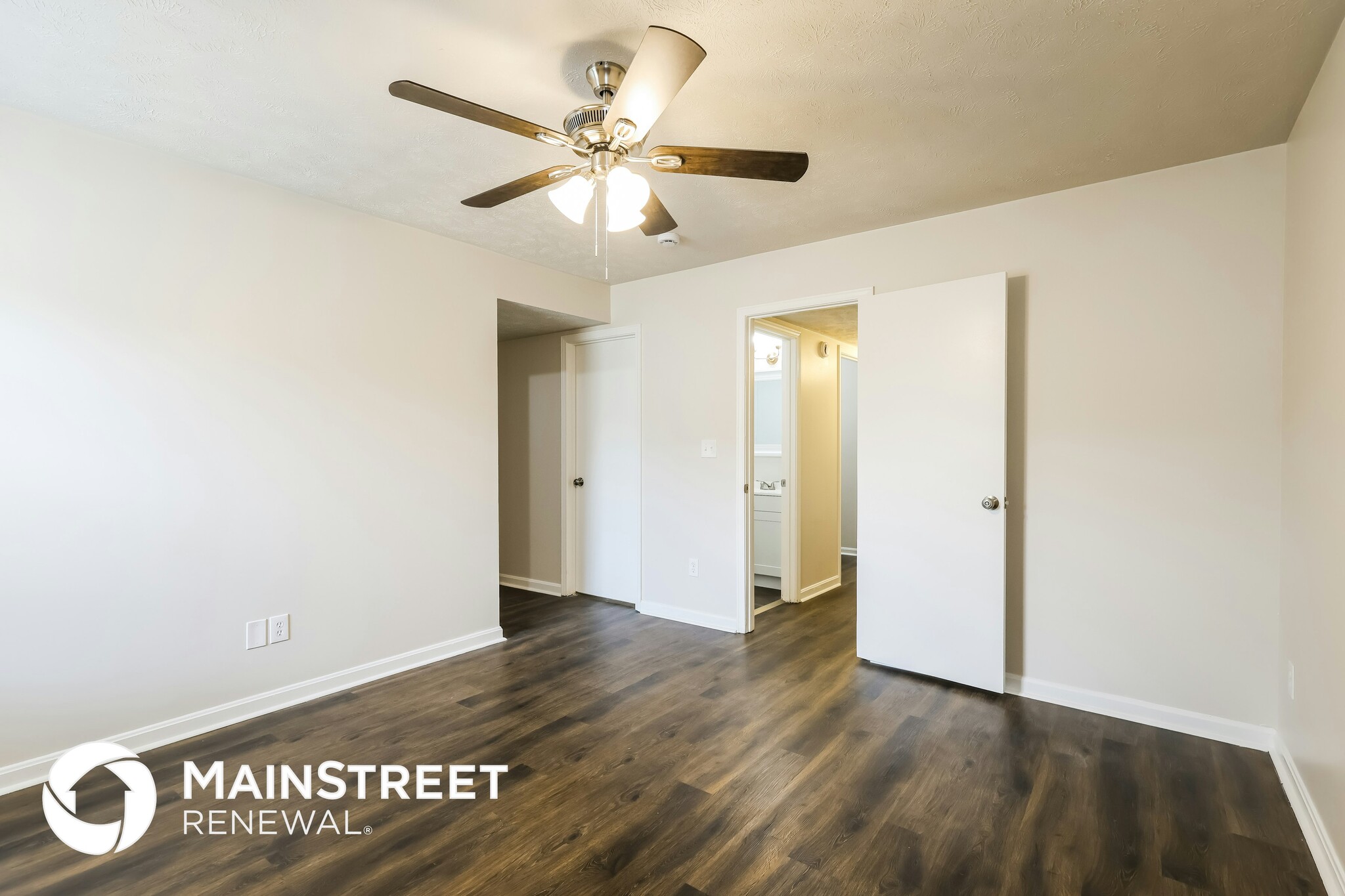 Building Photo - 3324 Rainview Cir