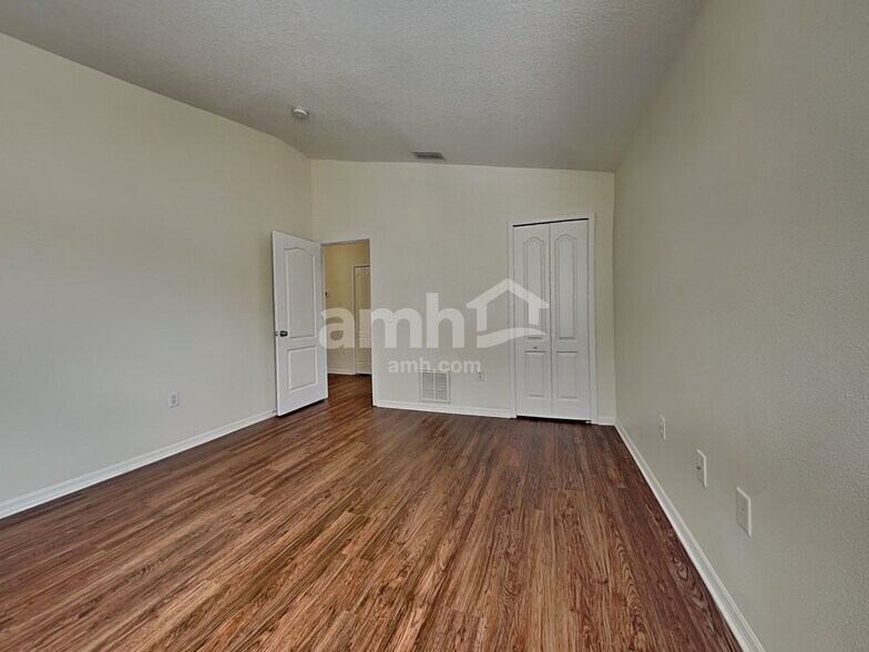 Building Photo - 12769 Evington Point Dr