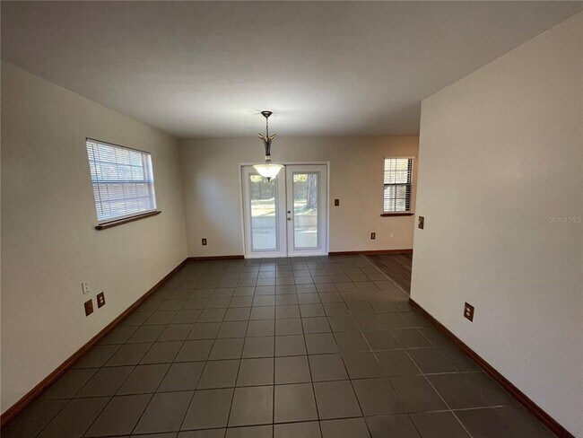 Building Photo - 5601 SW 75th Terrace