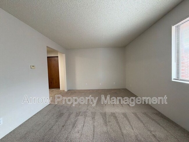 Building Photo - 1431 D St