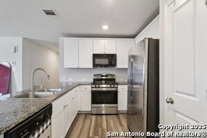 Building Photo - 10443 De Gonzalo Way