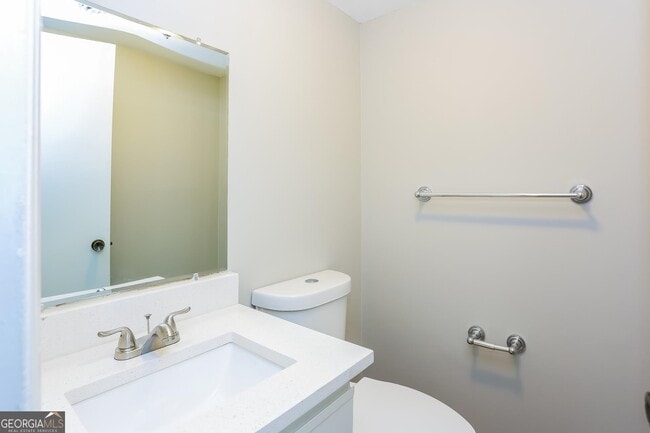 Building Photo - 830 Durham Crossing