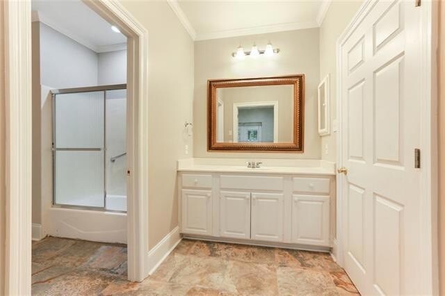 Building Photo - 25920 Browns Ln