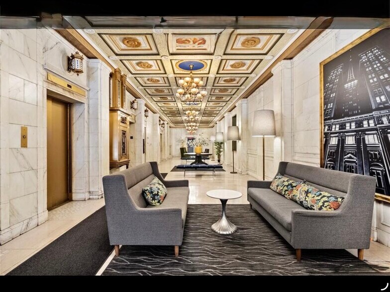 Building Photo - 314 N Broadway