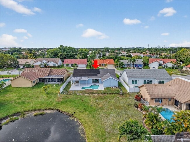Building Photo - 6043 Sunberry Cir