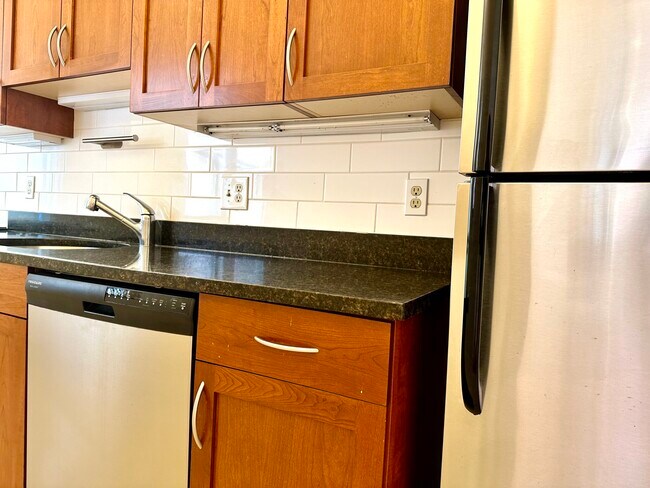 Building Photo - 1340 Commonwealth Ave