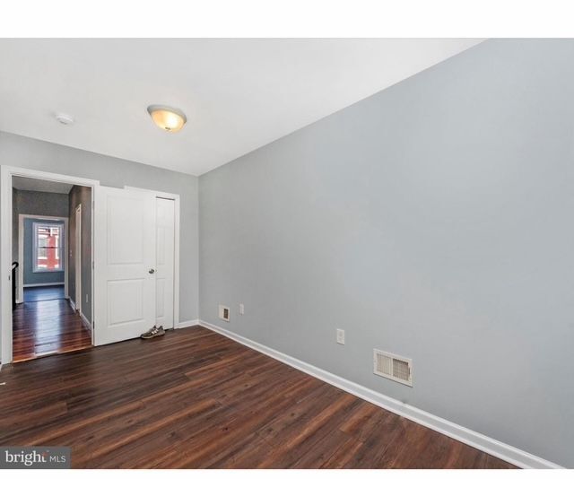Building Photo - 420 N Collington Ave
