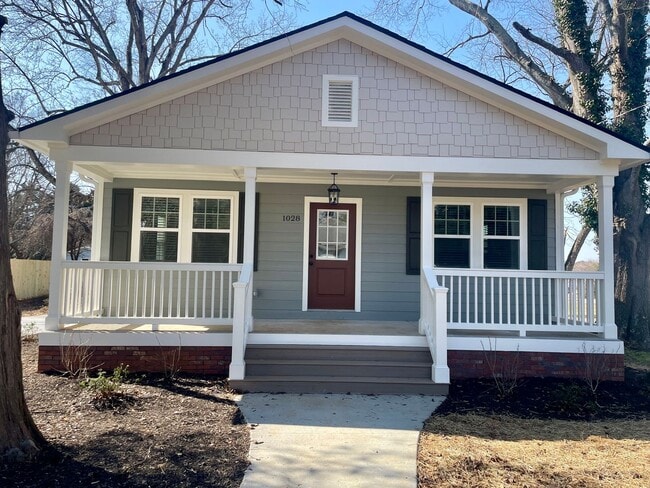 Building Photo - Newly Built Home minutes from Downtown Madison