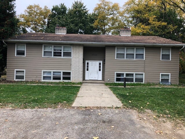 Primary Photo - 5705 Potter St