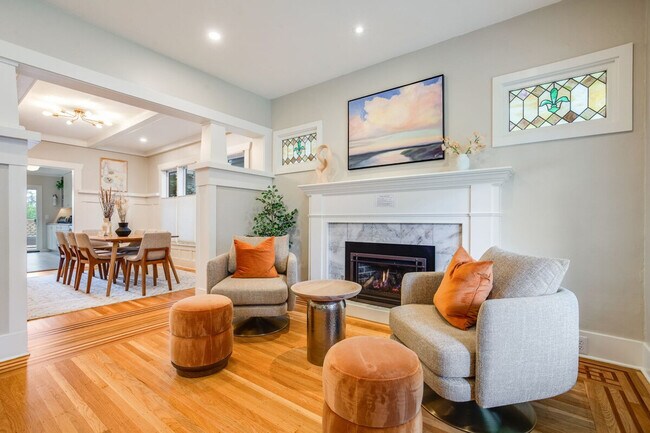 Building Photo - 1706 Warren Ave N