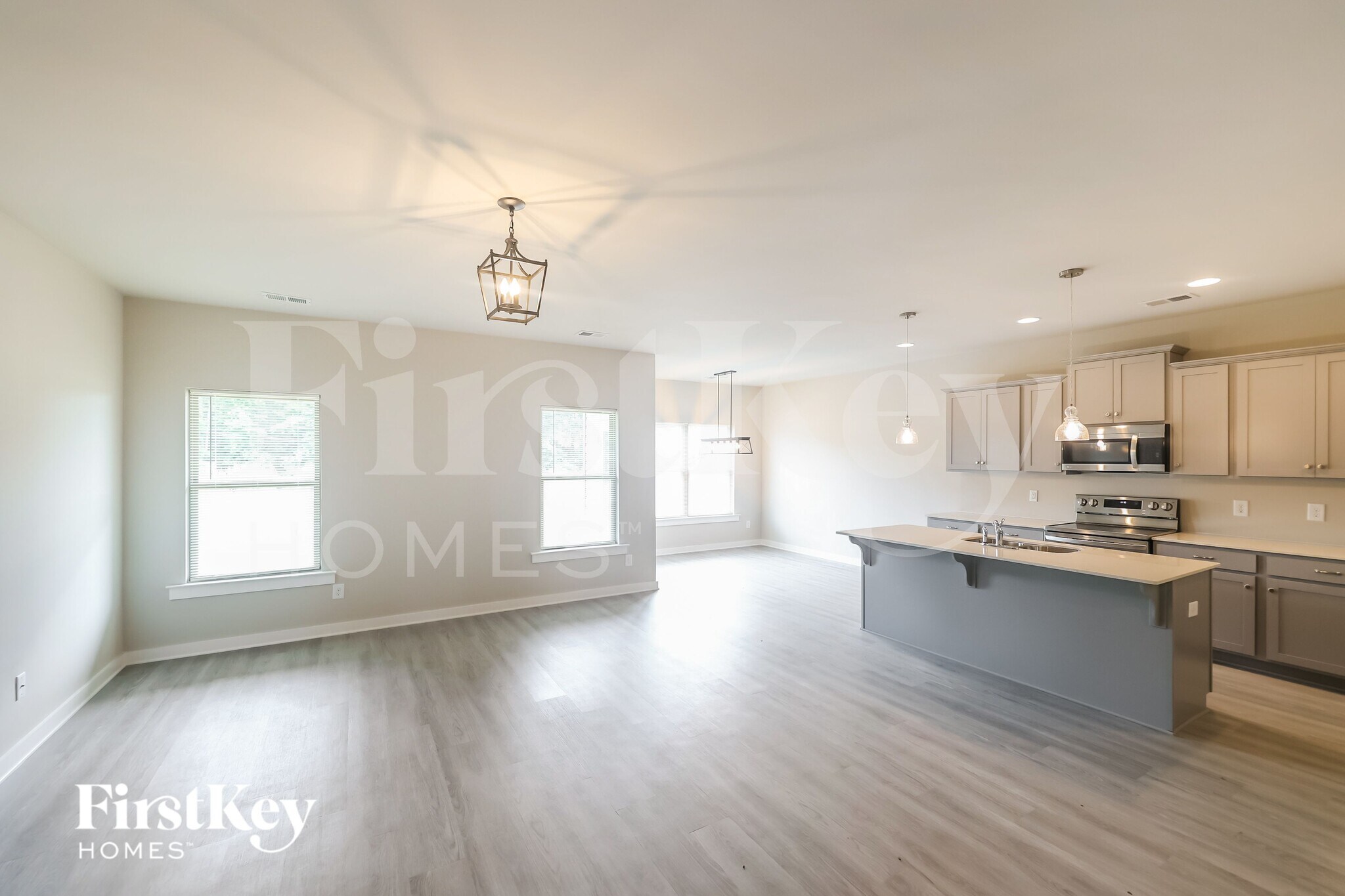 Building Photo - 171 County Rd 1700