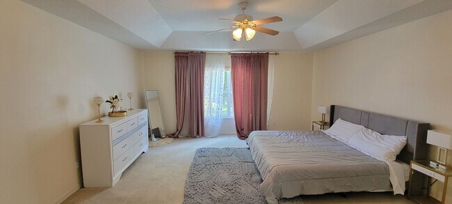 Building Photo - Beautiful 4/3 2 Story Pool Home In Ocoee FL