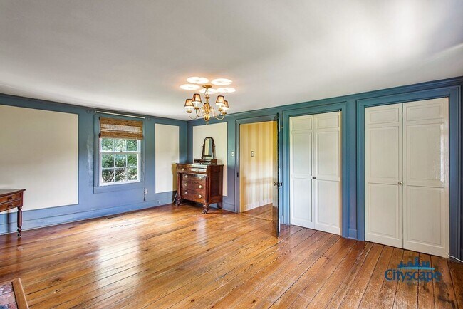Building Photo - HISTORIC FARMHOUSE ON AN ACRE IN MANAKIN