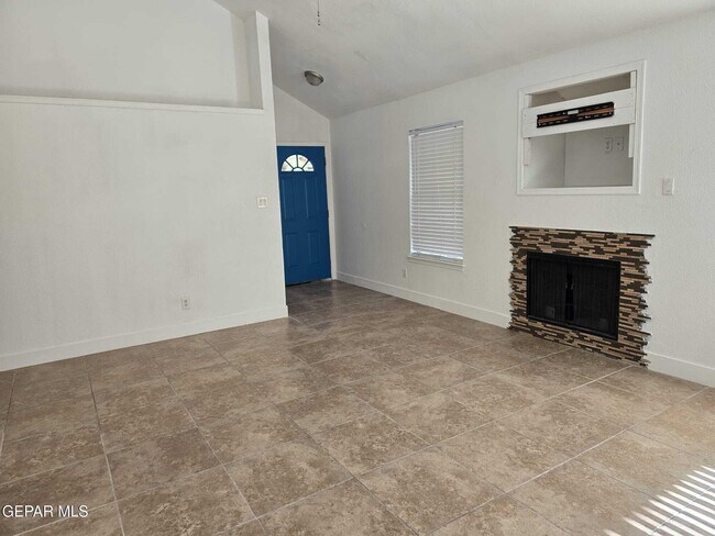 Building Photo - 11757 Royal Terrace Ln