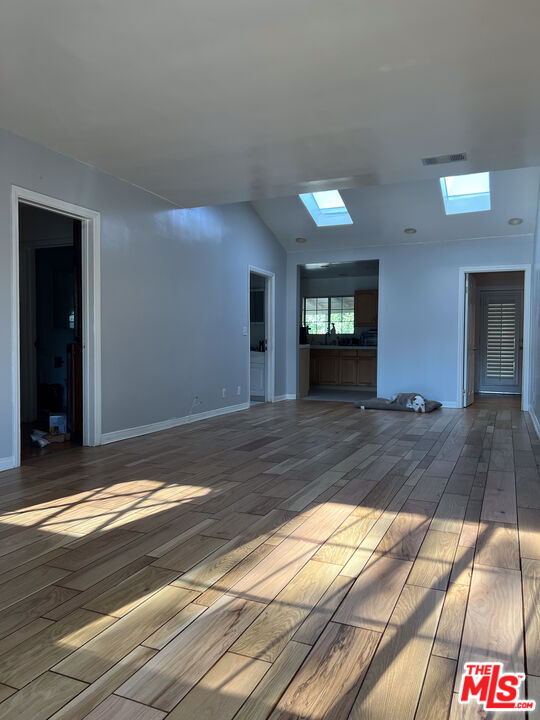 Building Photo - 7516 Whitaker Ave