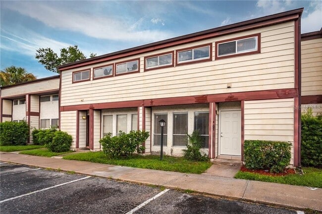 Building Photo - 3980 Crayrich Cir