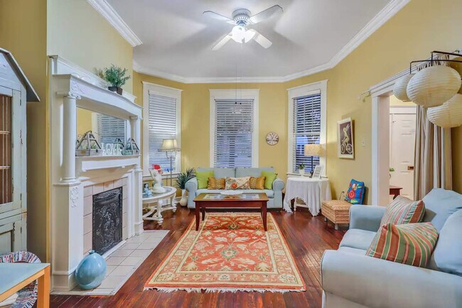 Building Photo - 524 E Duffy St