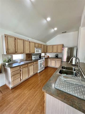 Building Photo - 1209 Mill Spring Dr
