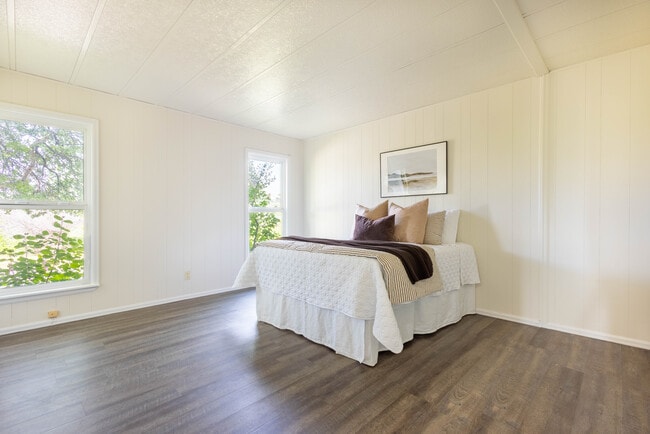 Building Photo - 14775 Black Forest Rd