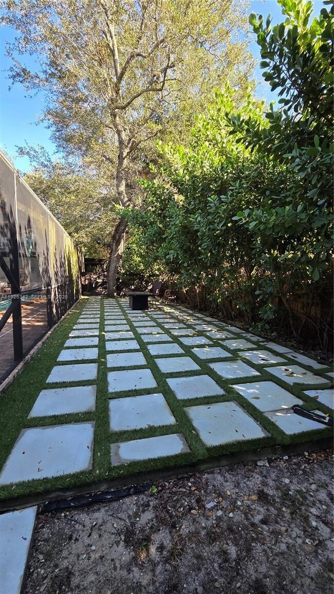 Building Photo - 7400 SW 166th St