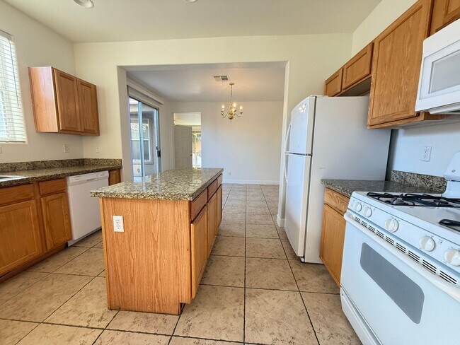 Building Photo - 8971 College Green St