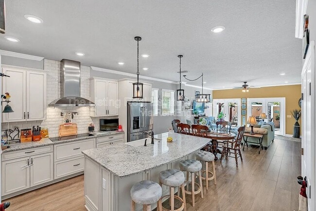 Building Photo - 2808 Gipper Cir