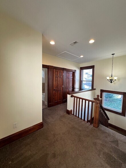 Building Photo - 235 S Monroe Ave