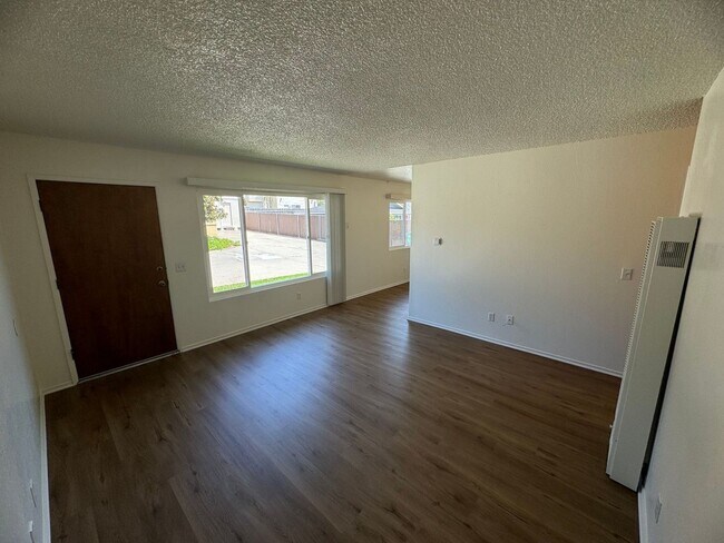 Building Photo - 1486 Atlantic City Ave