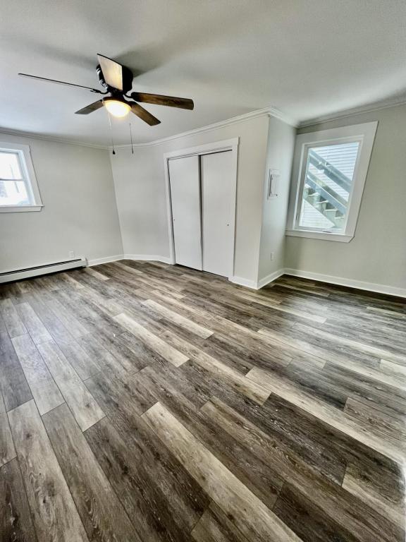 Building Photo - 416 Main St