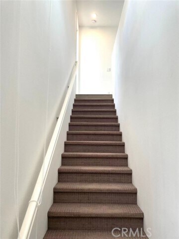 Building Photo - 11042 Momentum Dr